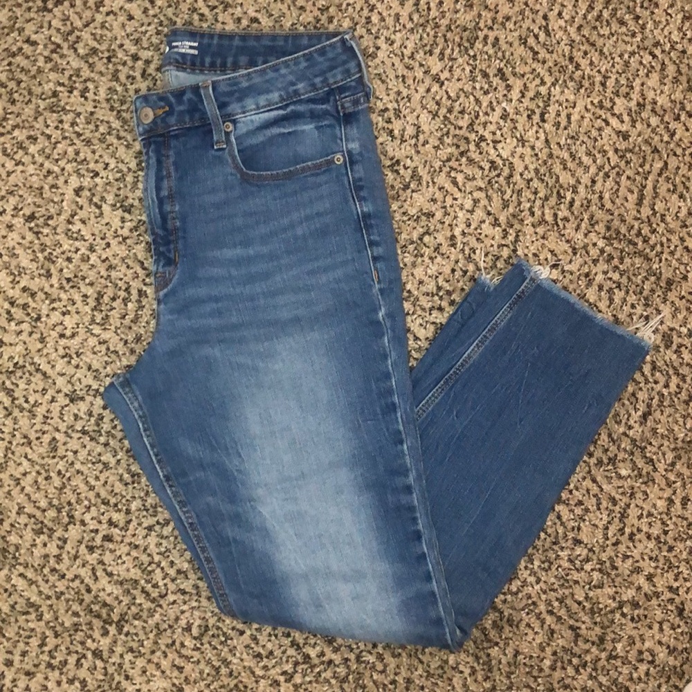Power Straight High Rise Denim 💙